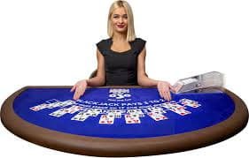 Layar susunan kartu Capsa Banting pada dolar slot